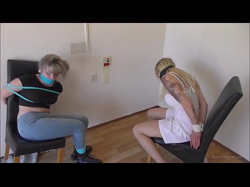 ❤️ צוגעבונדן / צוגעבונדן און געגאסען / מיידל אין נויט פאַקינג ביי אונדז ❌️❤